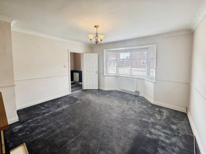 BELLFIELD AVENUE- click for photo gallery